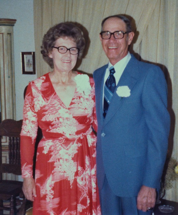 ClarenceEsther40thAnnNov25 1974