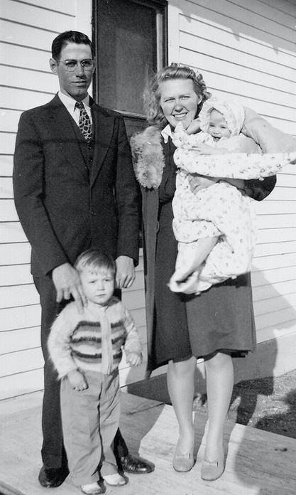 ClarenceEstherKids1941