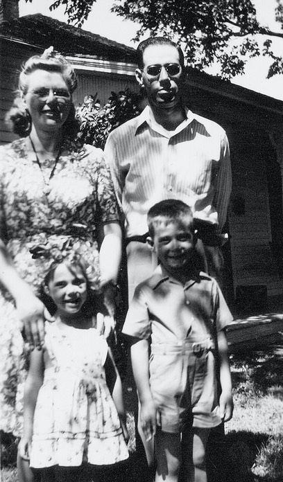 ClarenceEstherKids1942 2