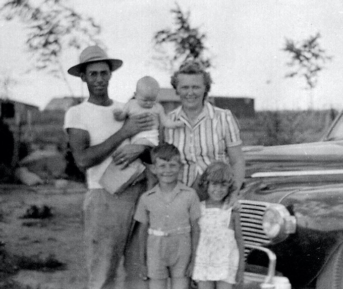 ClarenceEstherKids1946