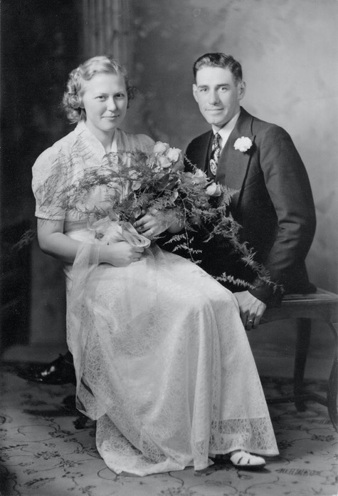 ClarenceEstherWedding1937