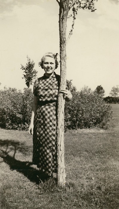 Esther1936