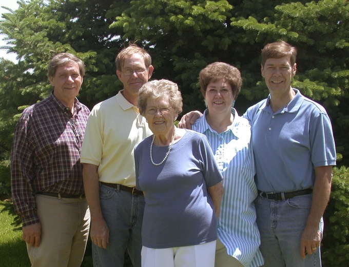 FamilyReunion2003 1863