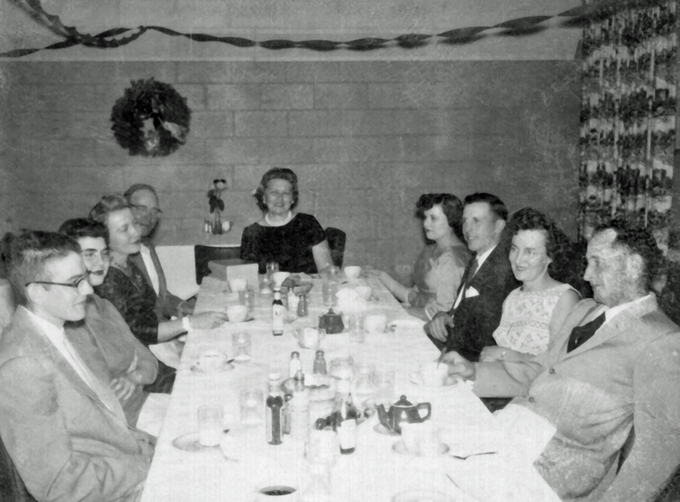 FeedstoreChristmasDinner