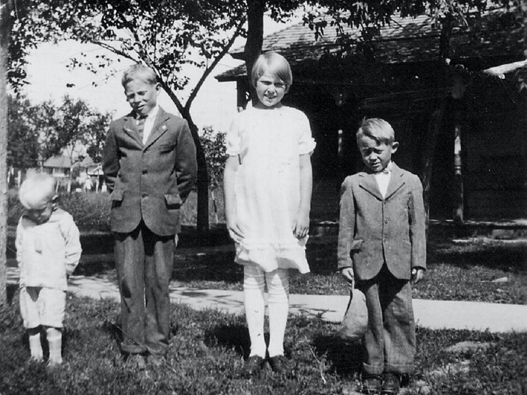 HH022 HettingerKids1926