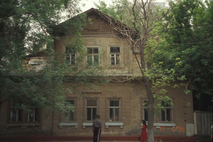 02TypicalHouseSaratov