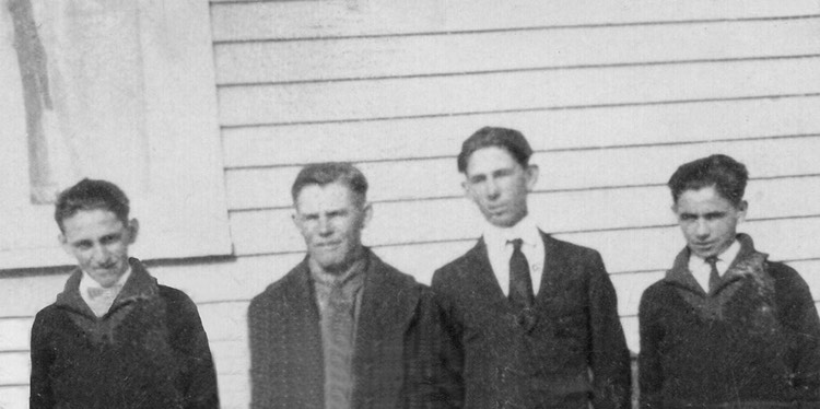 JL004 FredDaveJakeJohnR