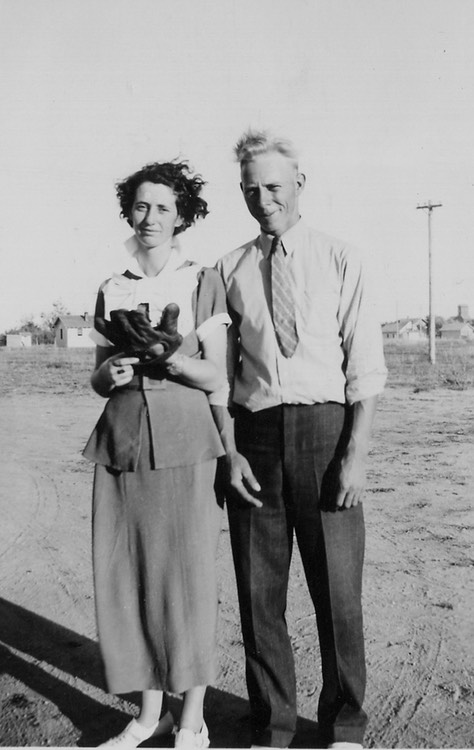 JL050 LeonaRobertHettinger1