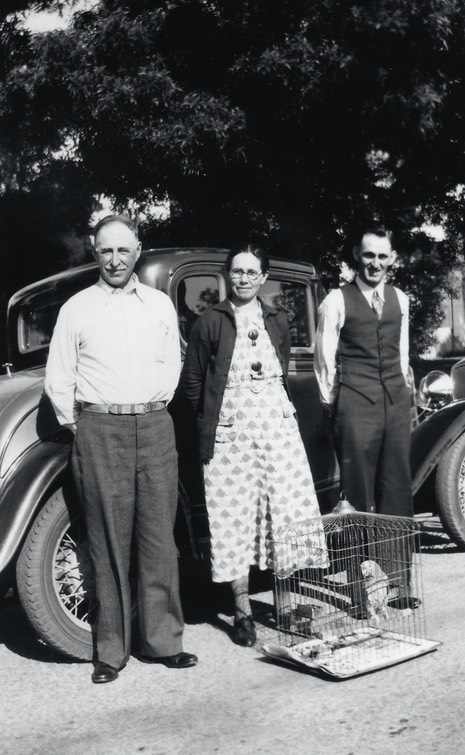 JL067b Jacob Katherine Fred late 30s