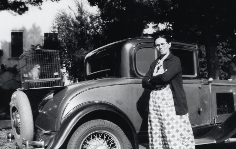 JL067d Katherine late 30s