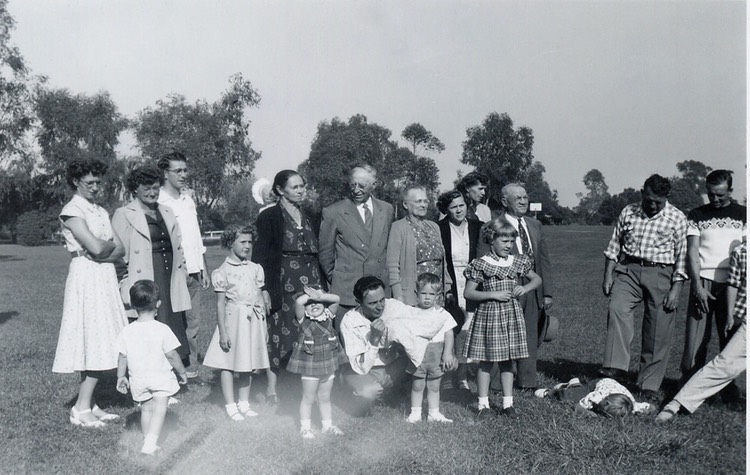 JL085 PicnicCalifornia