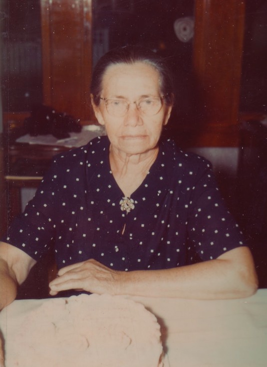 JL104a Katherine 78th Bday 120863