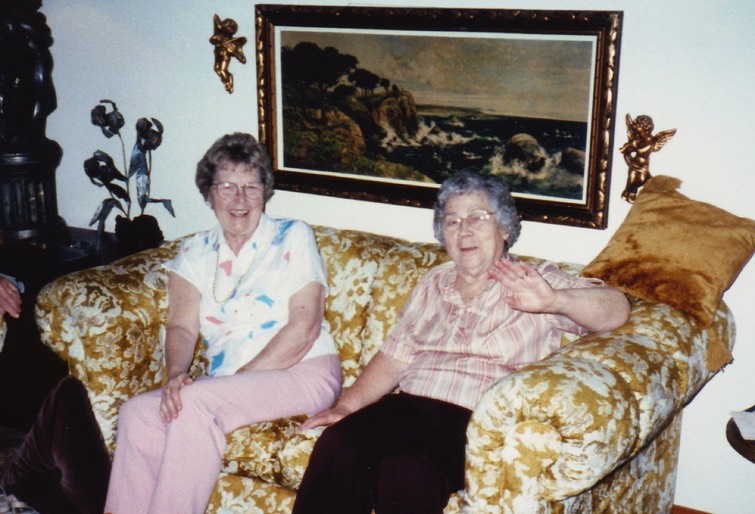 JL160ag Esther Molly Dinuba 79