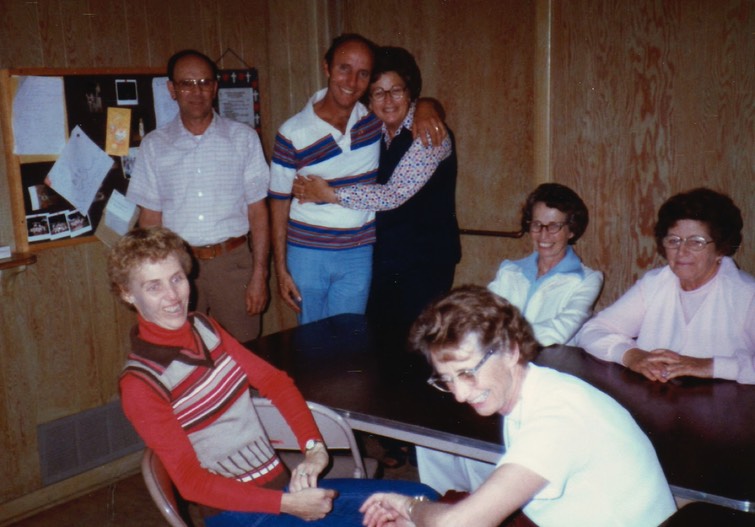 JL160g Judy Leona Lydia Rachel Wayne Clarence 79